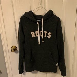 Roots sweater